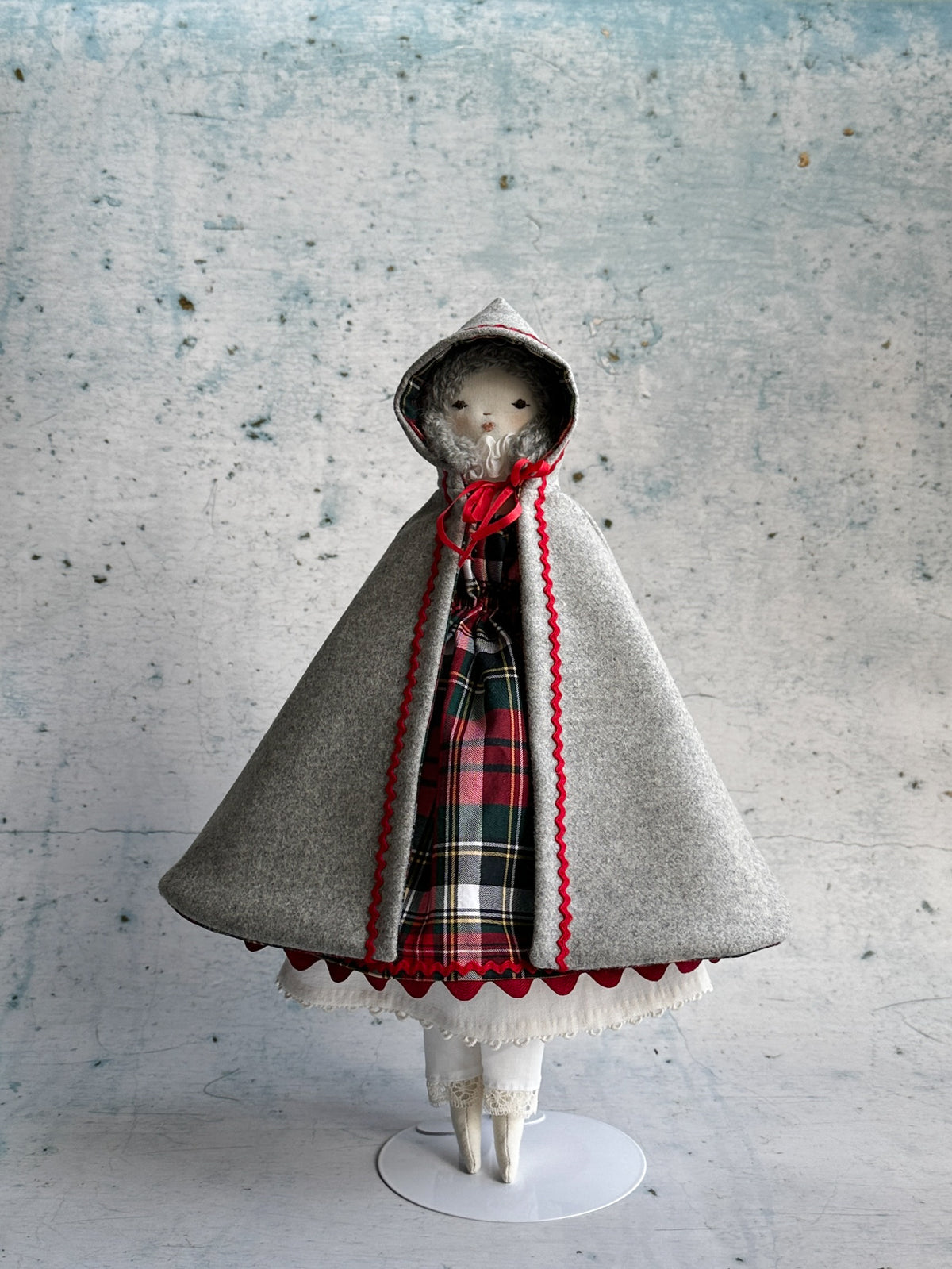 Meredith Cloth Doll Hooded Cape PDF Pattern & Video Workshop