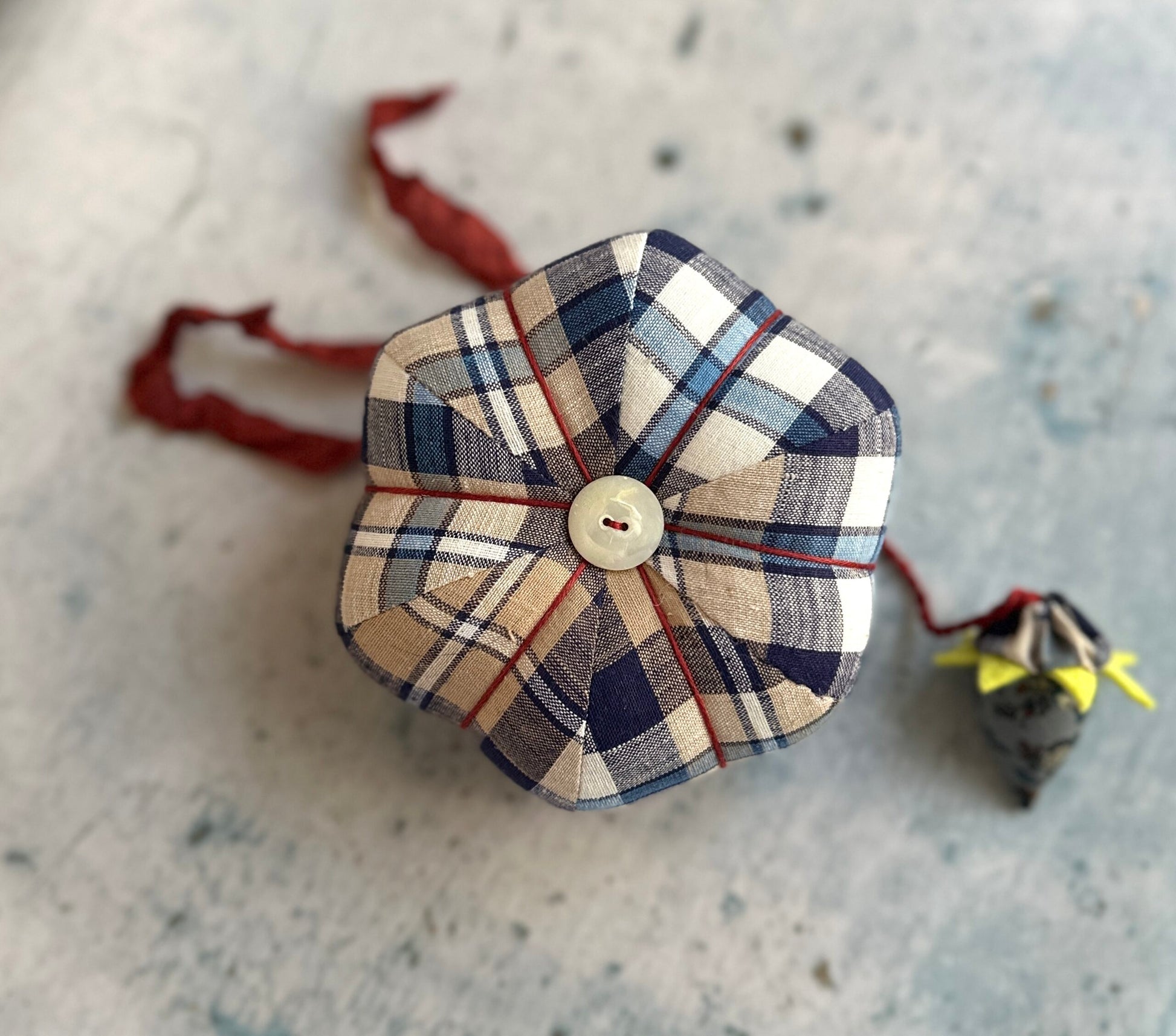 Handmade Tomato Pincushion: Vintage Plaid & Emory Strawberry image 6