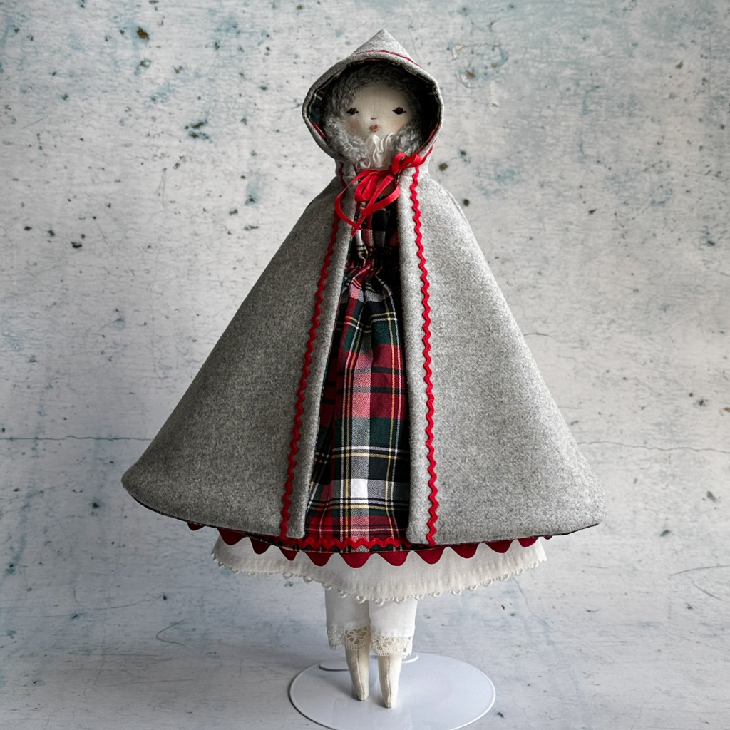 Meredith Cloth Doll Hooded Cape PDF Pattern & Video Workshop