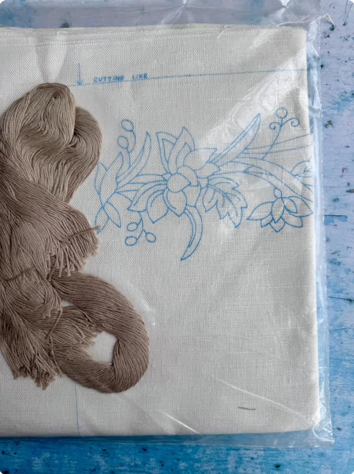Vintage Embroidery Placemat Kit