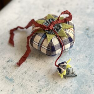 Handmade Tomato Pincushion: Vintage Plaid & Emory Strawberry