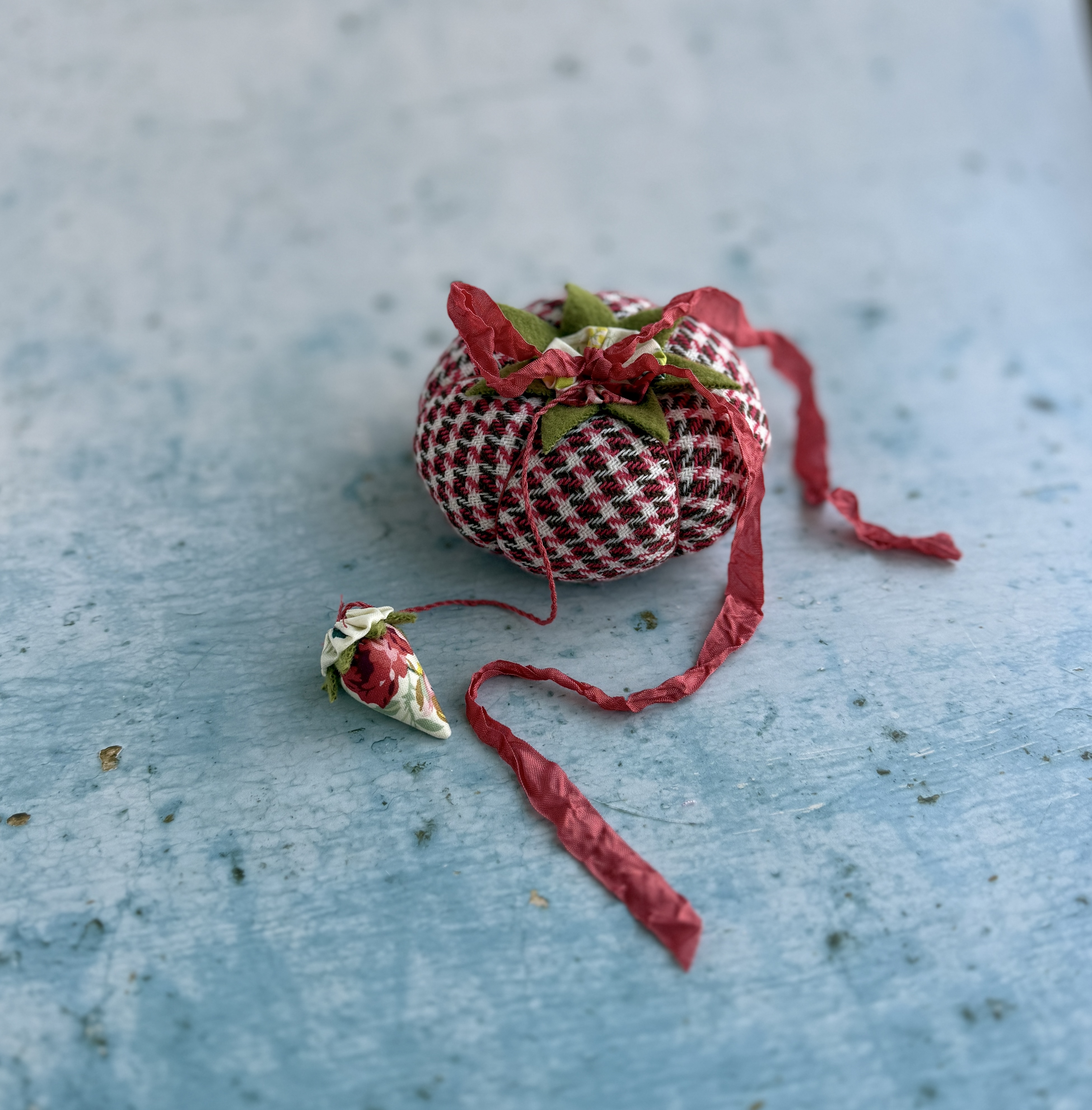 Handmade Tomato Pincushion: Vintage Wool & Tiny Strawberry